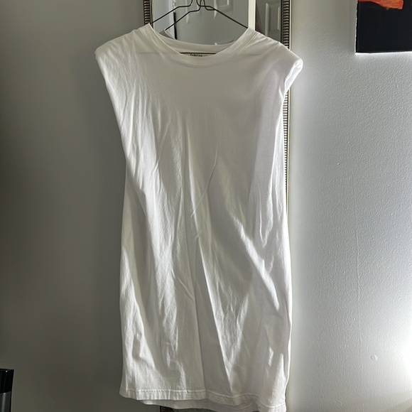 Babaton t shirt dress - Picture 2 of 2